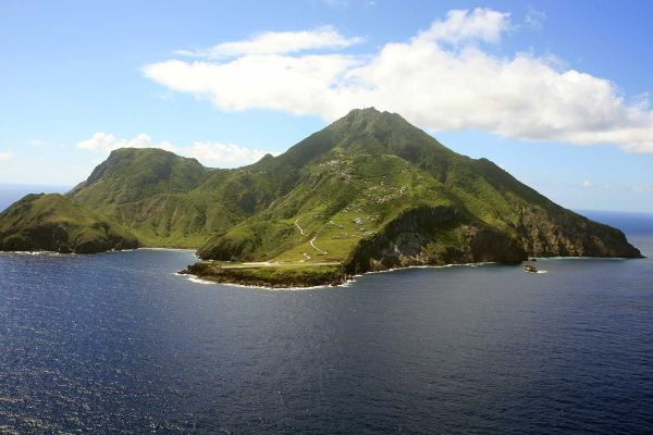 Neighboring islands